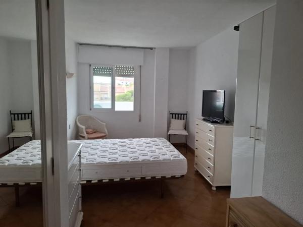 Apartment for sale in  Calle Orquídea, Fuengirola photo 1