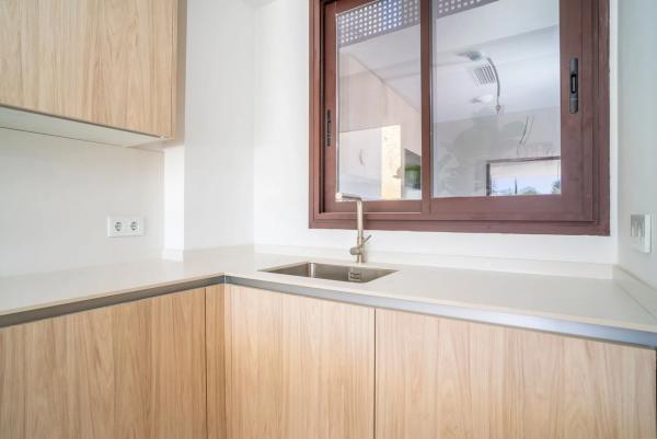 Piso en venta en Calle Begoña, Fuengirola
thumbnail 1