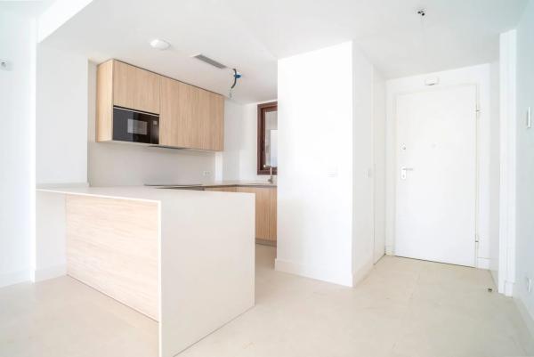 Piso en venta en Calle Begoña, Fuengirola
thumbnail 2