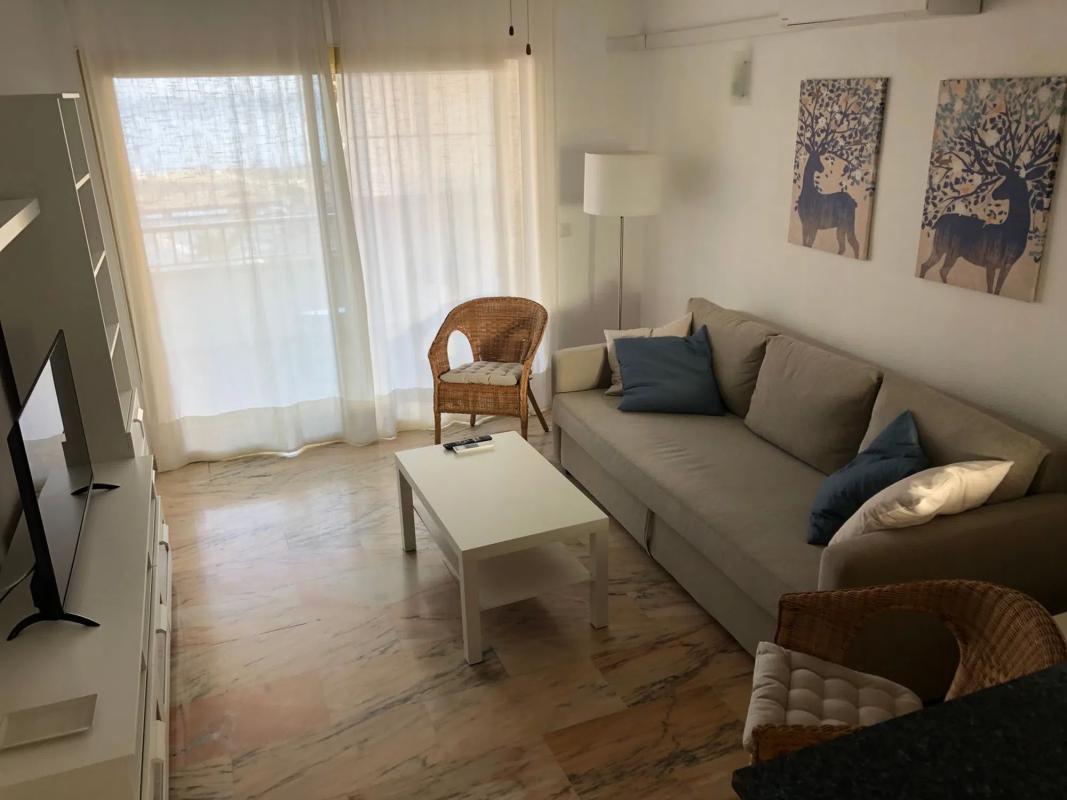 Venta de piso en Avenida Nuestro Padre Jesús Cautivo, 46, Fuengirola
photo 1