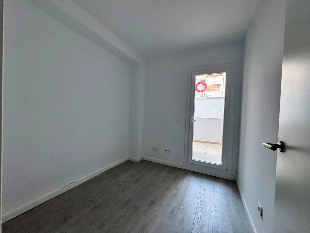 Продажа квартиры на Calle Pensamiento, Фуэнхирола
photo 3