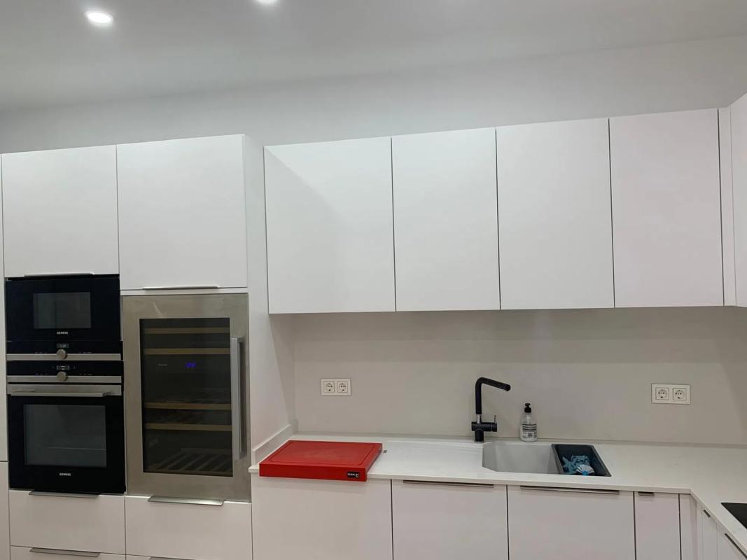Продажа квартиры на Calle Rodrigo de Triana, Фуэнхирола
photo 2