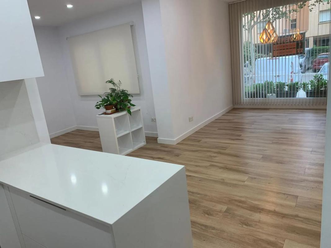 Продажа квартиры на Calle Rodrigo de Triana, Фуэнхирола
photo 3