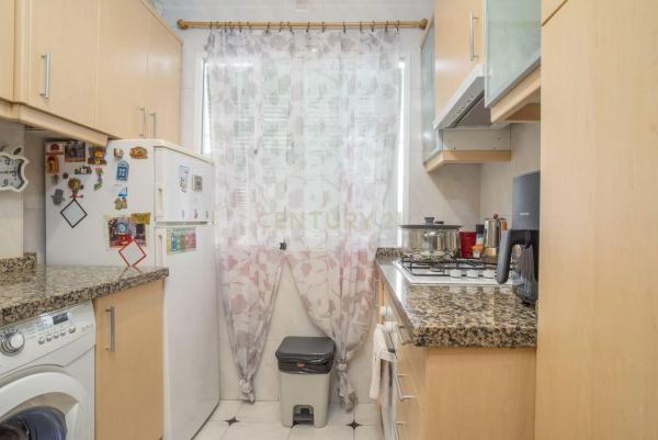 Mieszkanie na sprzedaż w  Calle Valladolid, 3, Fuengirola photo 4
