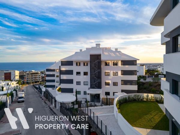 Piso en venta en Avenida 8 de marzo s/n, Fuengirola
photo 1