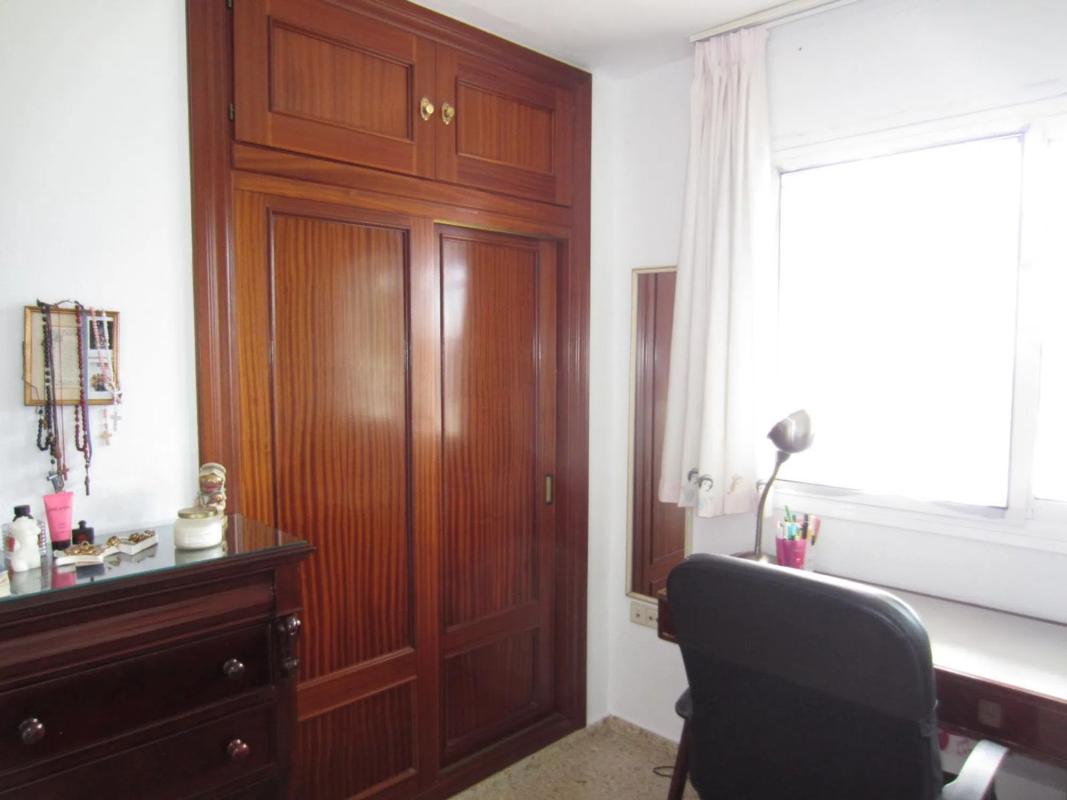 Venta de piso en Calle Molino De Viento, Fuengirola
photo 1