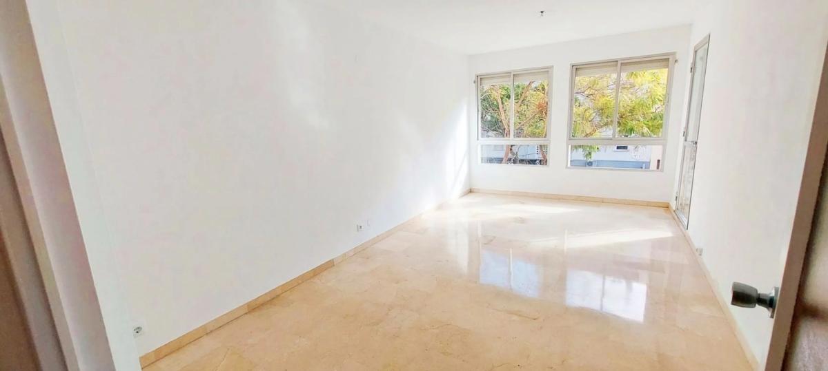Sprzedaż mieszkania w AV RAMON Y CAJAL, 35, Fuengirola
 photo 5