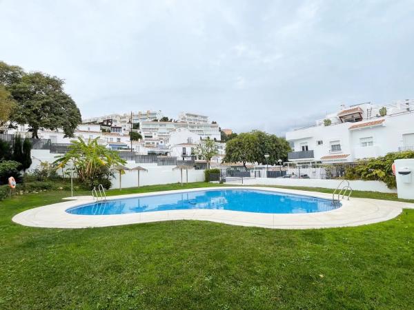 Chalet adosado en venta en  Torreblanca del Sol , Fuengirola photo 1
