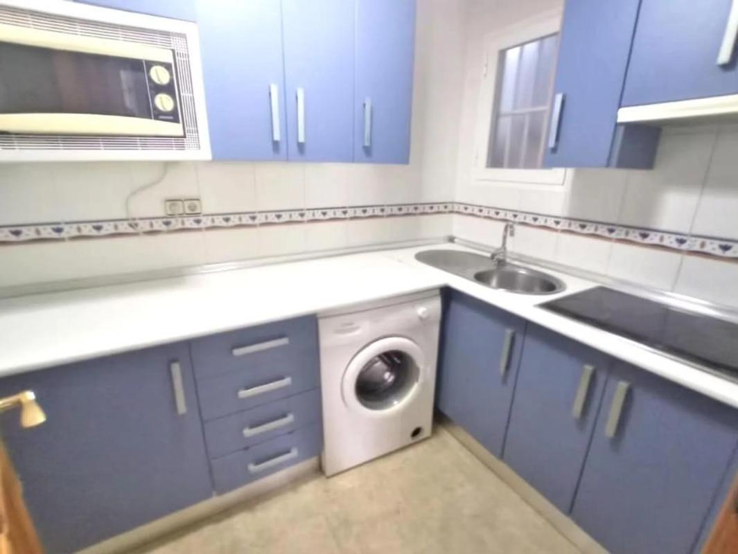 Sale of apartment in Los Boliches, Fuengirola
photo 1