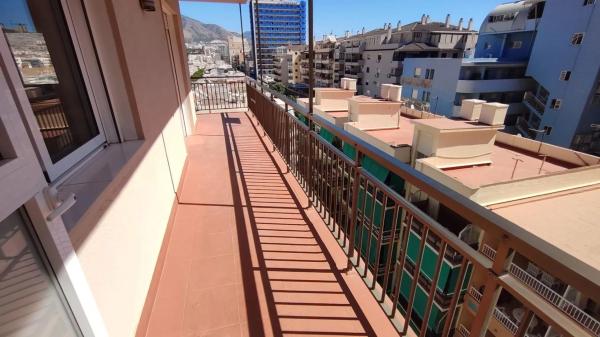 Квартира на продажу на Playa de los Boliches, Фуэнхирола photo 1