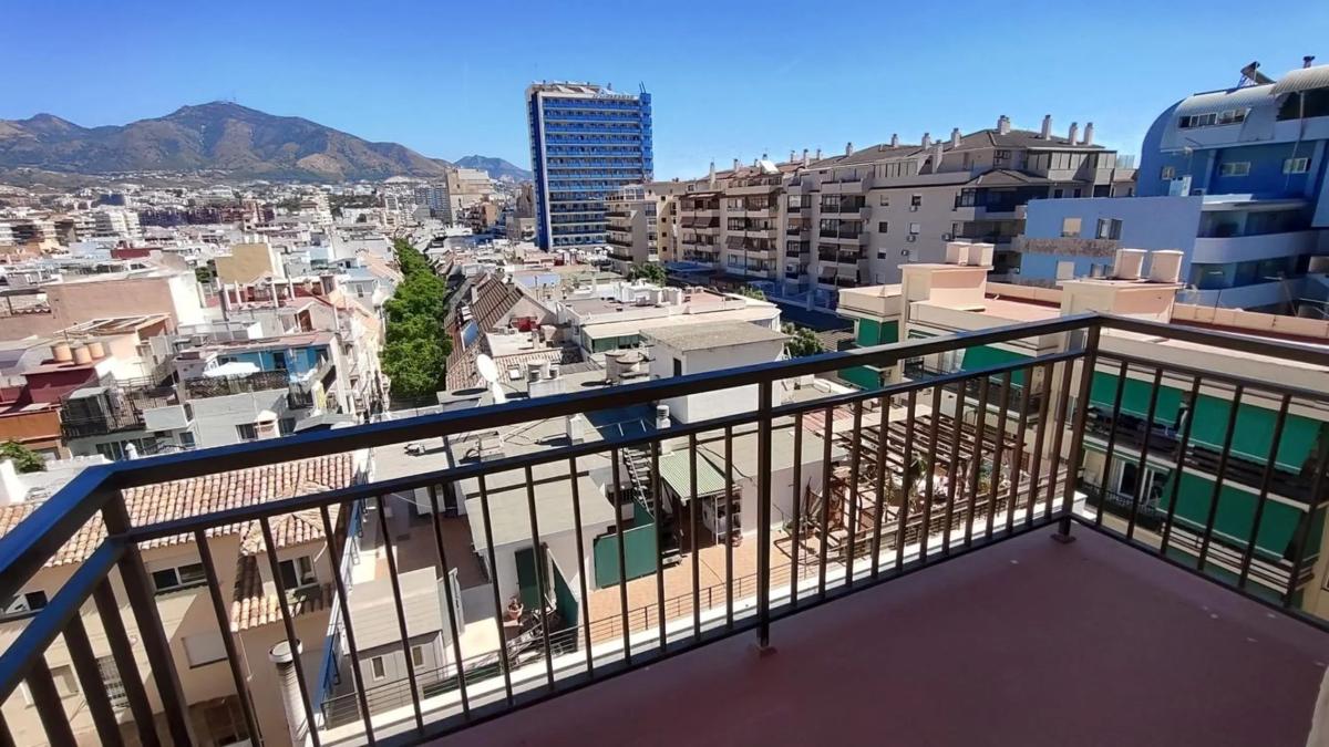 Продажа квартиры на Playa de los Boliches, Фуэнхирола
 photo 2
