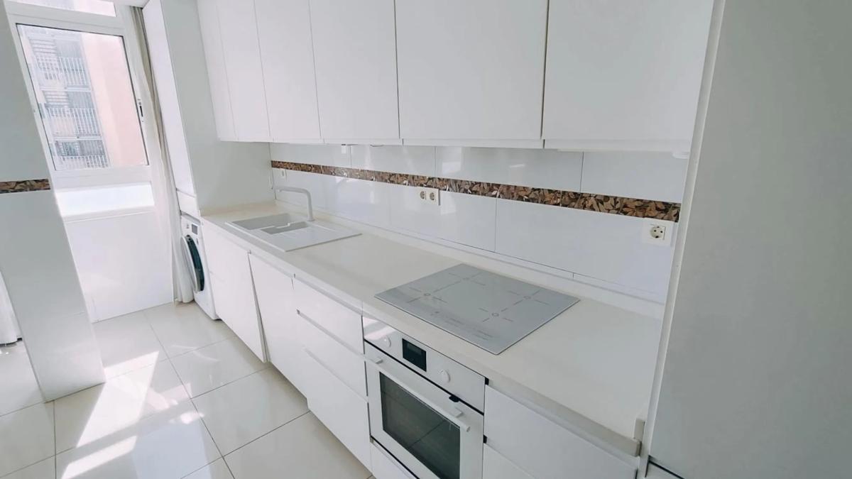 Продажа квартиры на Playa de los Boliches, Фуэнхирола
 photo 5