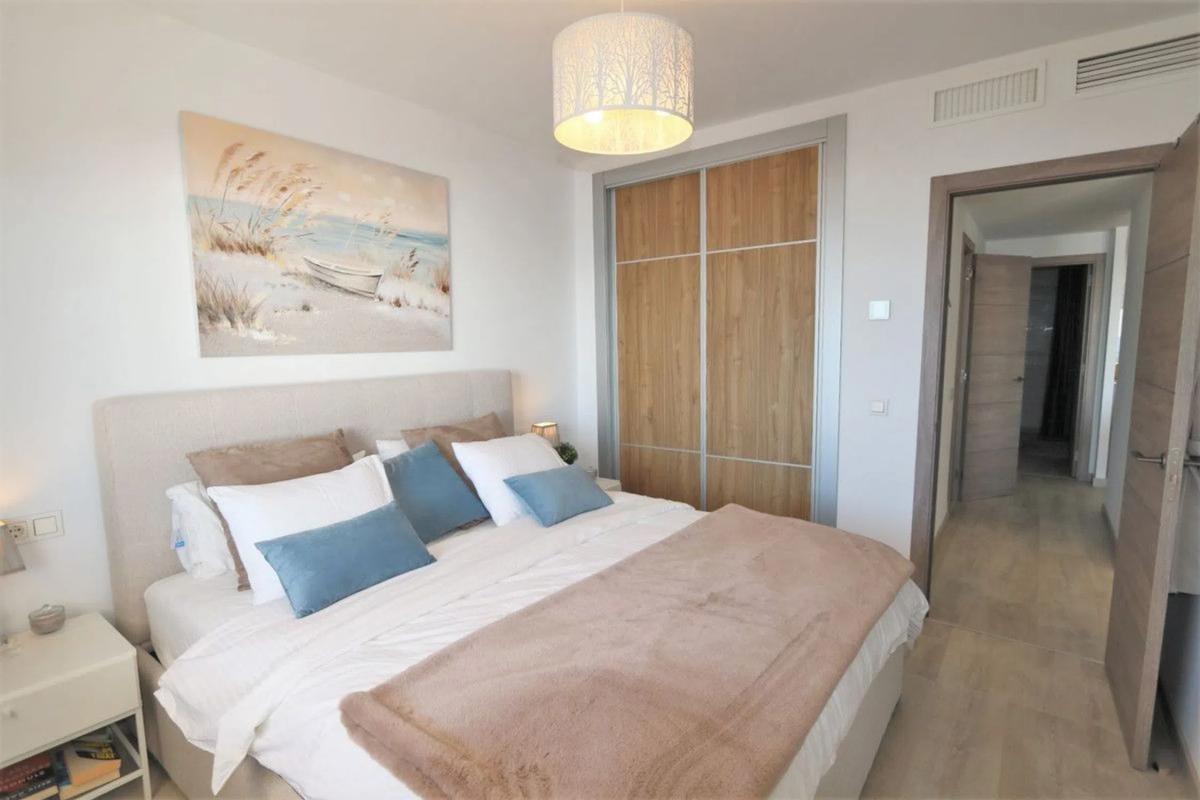 Venta de piso en Calle Hermanos Galan Casero, 15, Fuengirola
photo 1