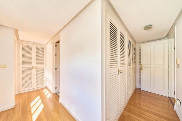 Chalet independiente en venta en Calle Antequera, Fuengirola
 photo 4