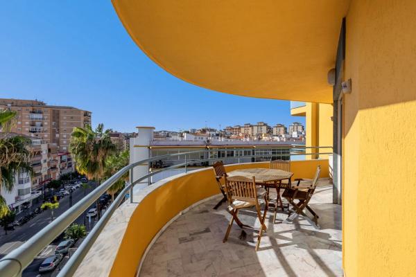 Piso en venta en Calle Doctor Ochoa, 14, Fuengirola
thumbnail 2