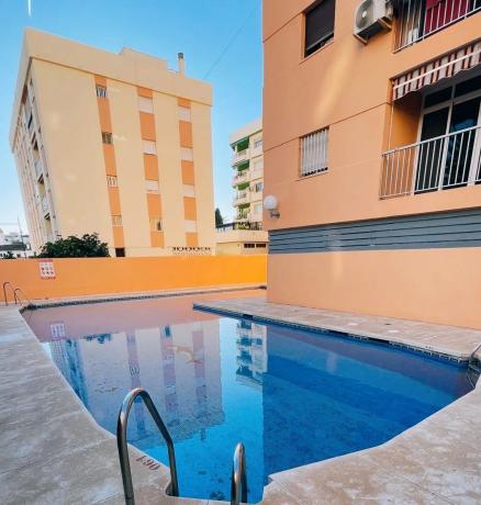 Mieszkanie na sprzedaż w  Calle Rodrigo de Triana, Fuengirola photo 4