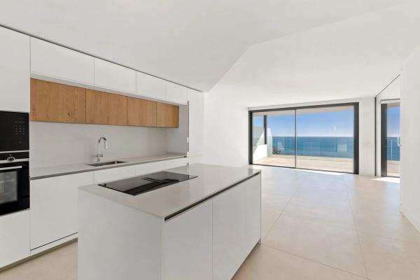 Piso en venta en Calle alba s/n, Fuengirola
thumbnail 1
