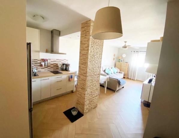 Piso en venta en Calle Zarzas, Fuengirola
thumbnail 2