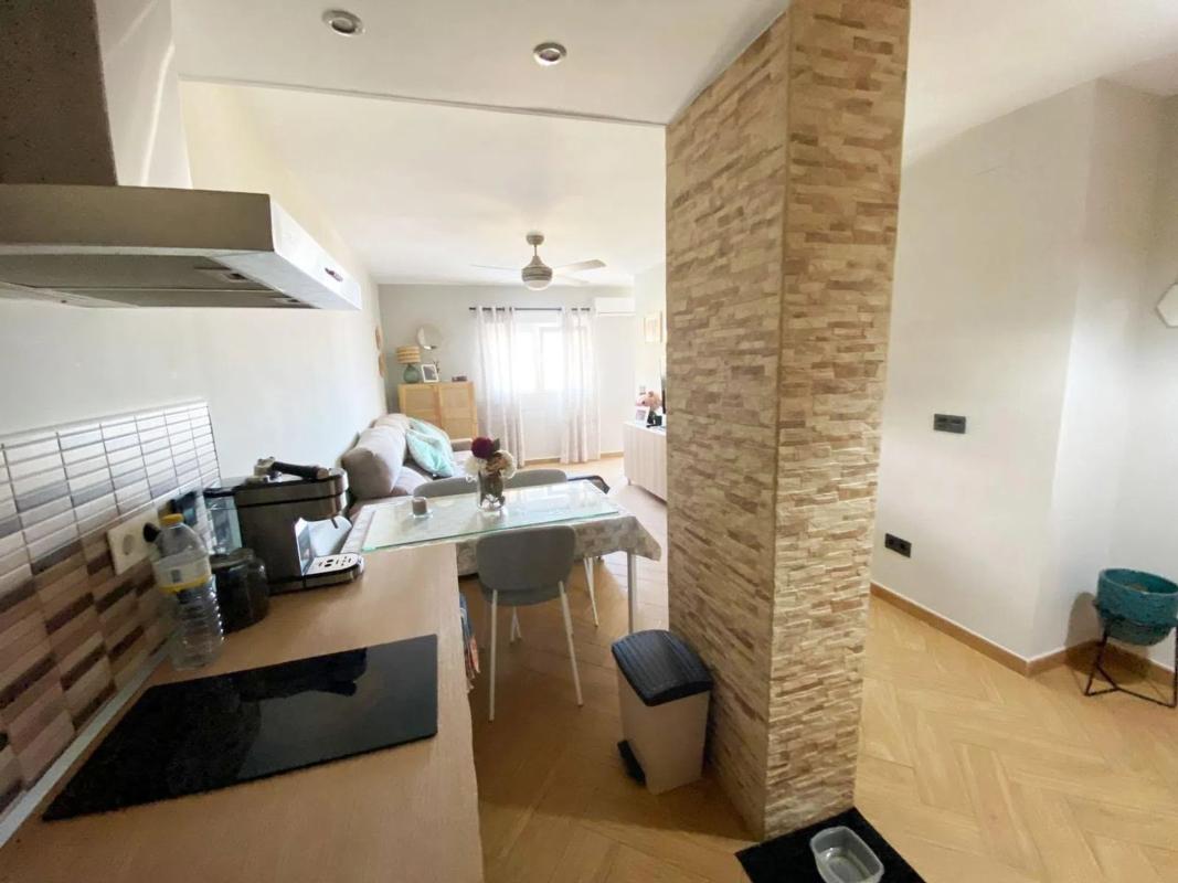 Venta de piso en Calle Zarzas, Fuengirola
 photo 4