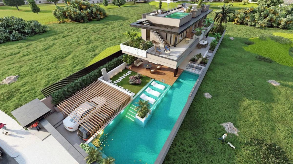 Venta de chalet independiente en Avenida Fuengirola, Fuengirola
photo 1