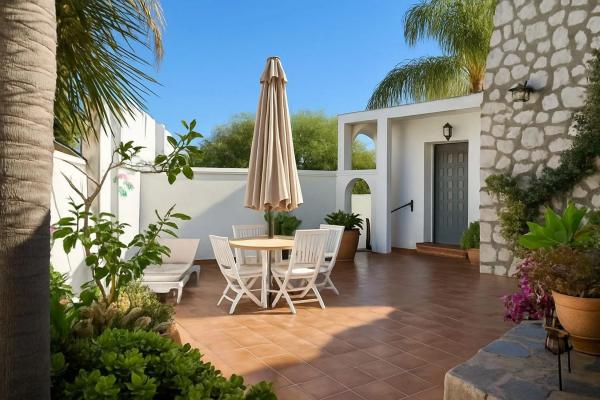 Independent chalet for sale in Ronda Sol Villas, Fuengirola
photo 1