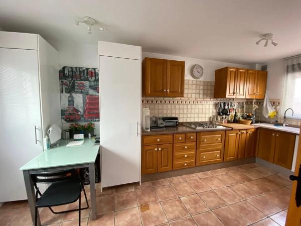 Пентхаус на продажу в  Zona Puerto Deportivo, Фуэнхирола photo 1