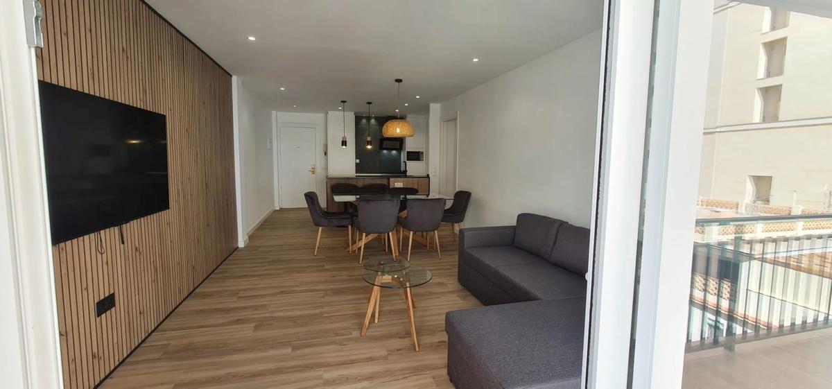 Venta de piso en Calle Poeta Salvador Rueda, Fuengirola
 photo 4