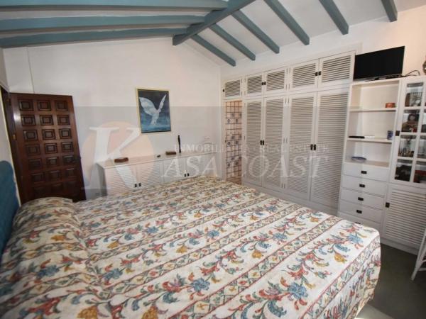 Independent chalet for sale in Zona Sohail, Fuengirola
thumbnail 2