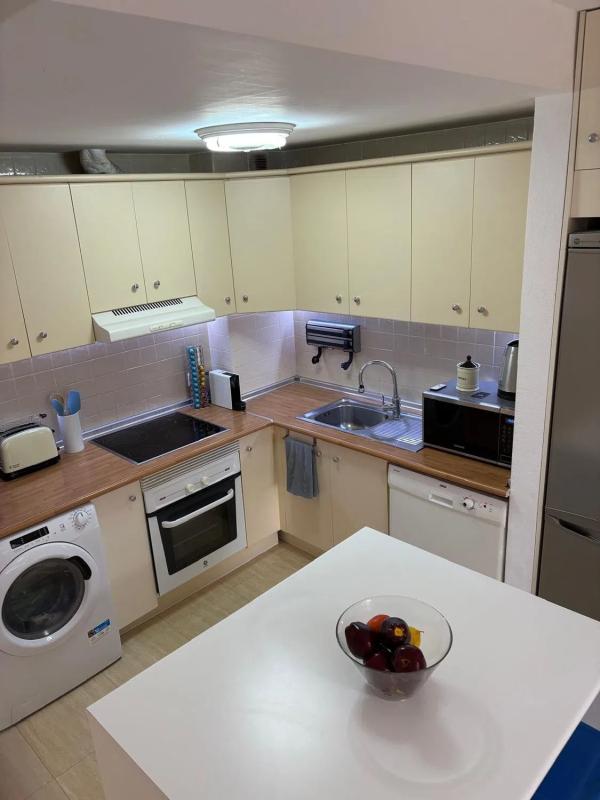 Sale of apartment in AV PACOS DE LOS, Fuengirola
 photo 2