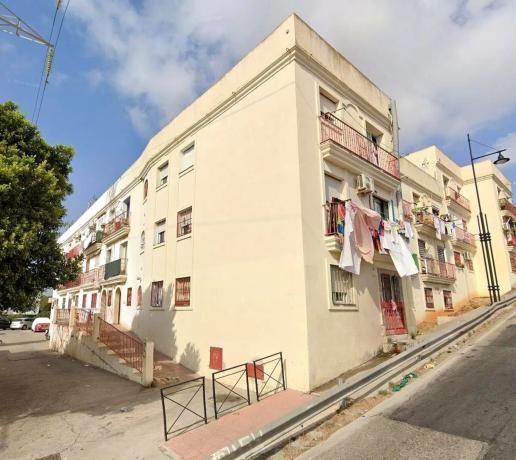 Piso en venta en Avenida de Las Salinas, Fuengirola
photo 1