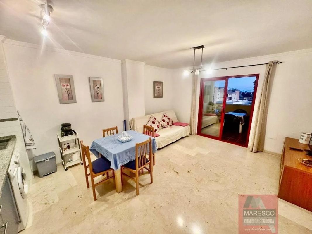 Sale of apartment in Calle Narciso, Fuengirola
photo 4