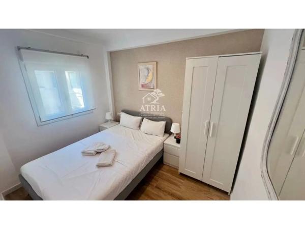 Piso en venta en Calle Navarra, Fuengirola
thumbnail 1