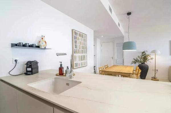Piso en venta en Calle Golondrinas, Fuengirola
thumbnail 1
