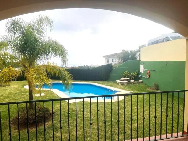 Dom szeregowy na sprzedaż w Torreblanca del Sol , Fuengirola photo 1