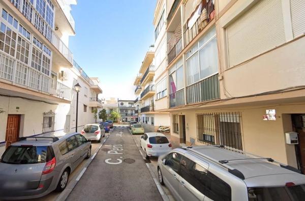 Piso en venta en Calle Perú, 2, Fuengirola
 photo 1