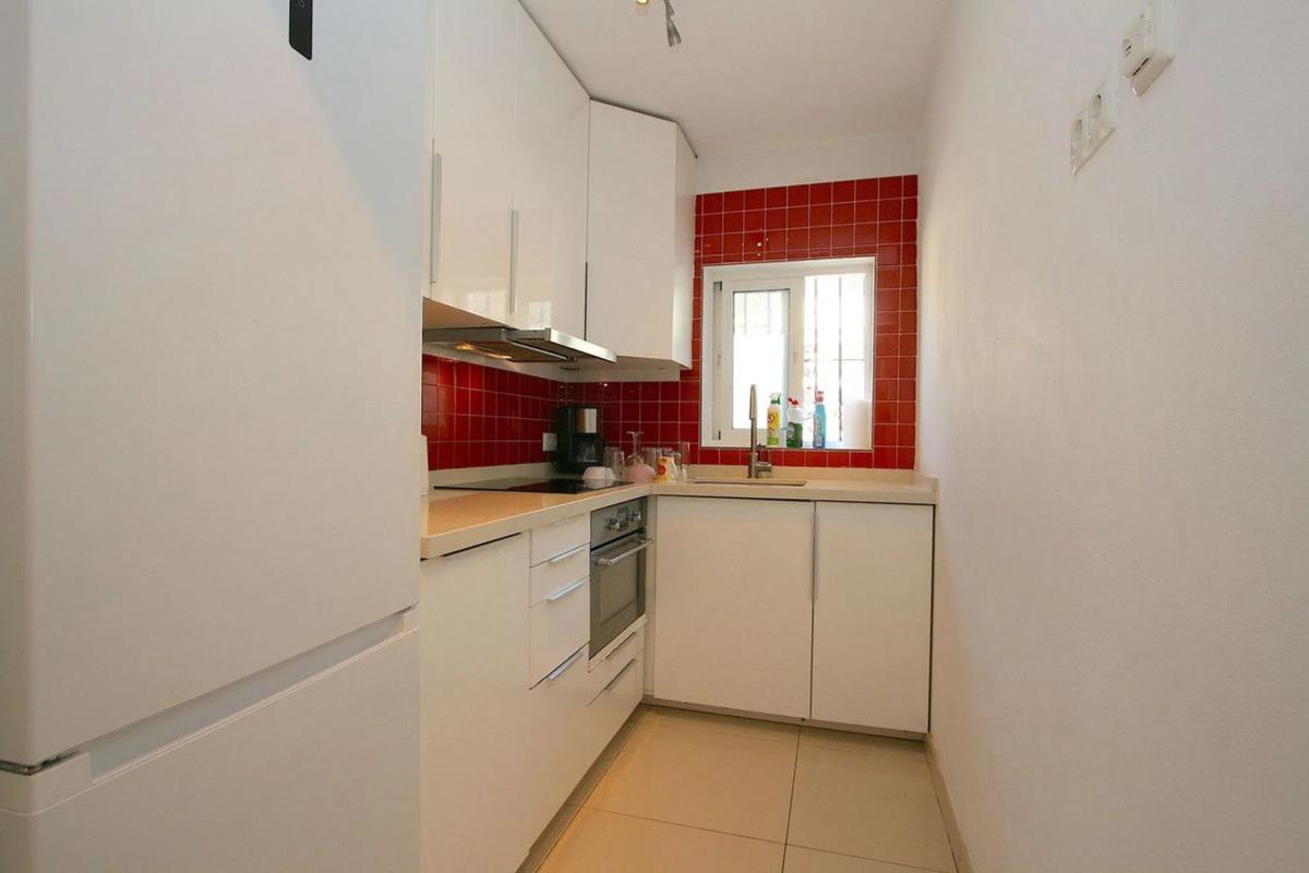 Venta de chalet independiente en Calle Vėlez Málaga, Fuengirola
photo 2