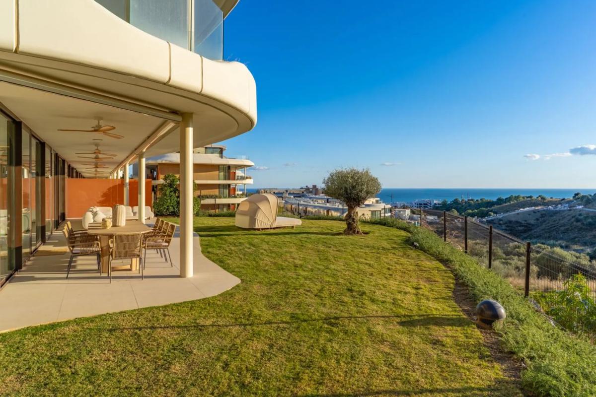 Продажа квартиры на Avenida Fuengirola, Фуэнхирола
photo 1