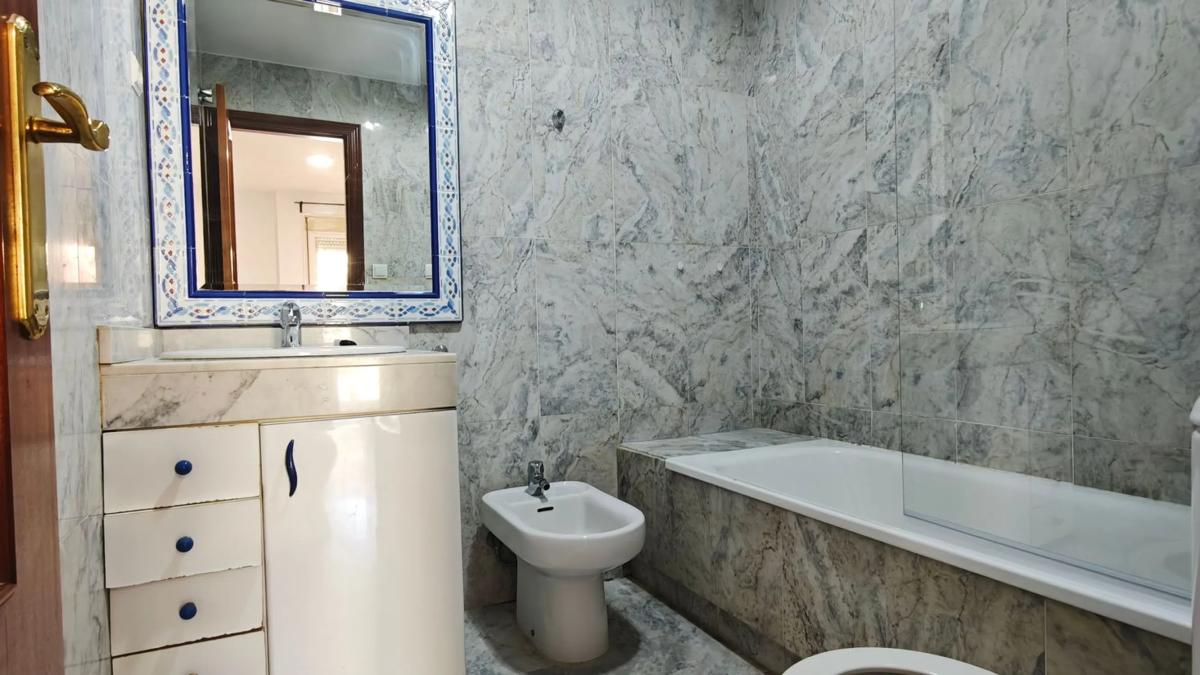 Продажа квартиры на Calle Jilguero, 31, Фуэнхирола
photo 4