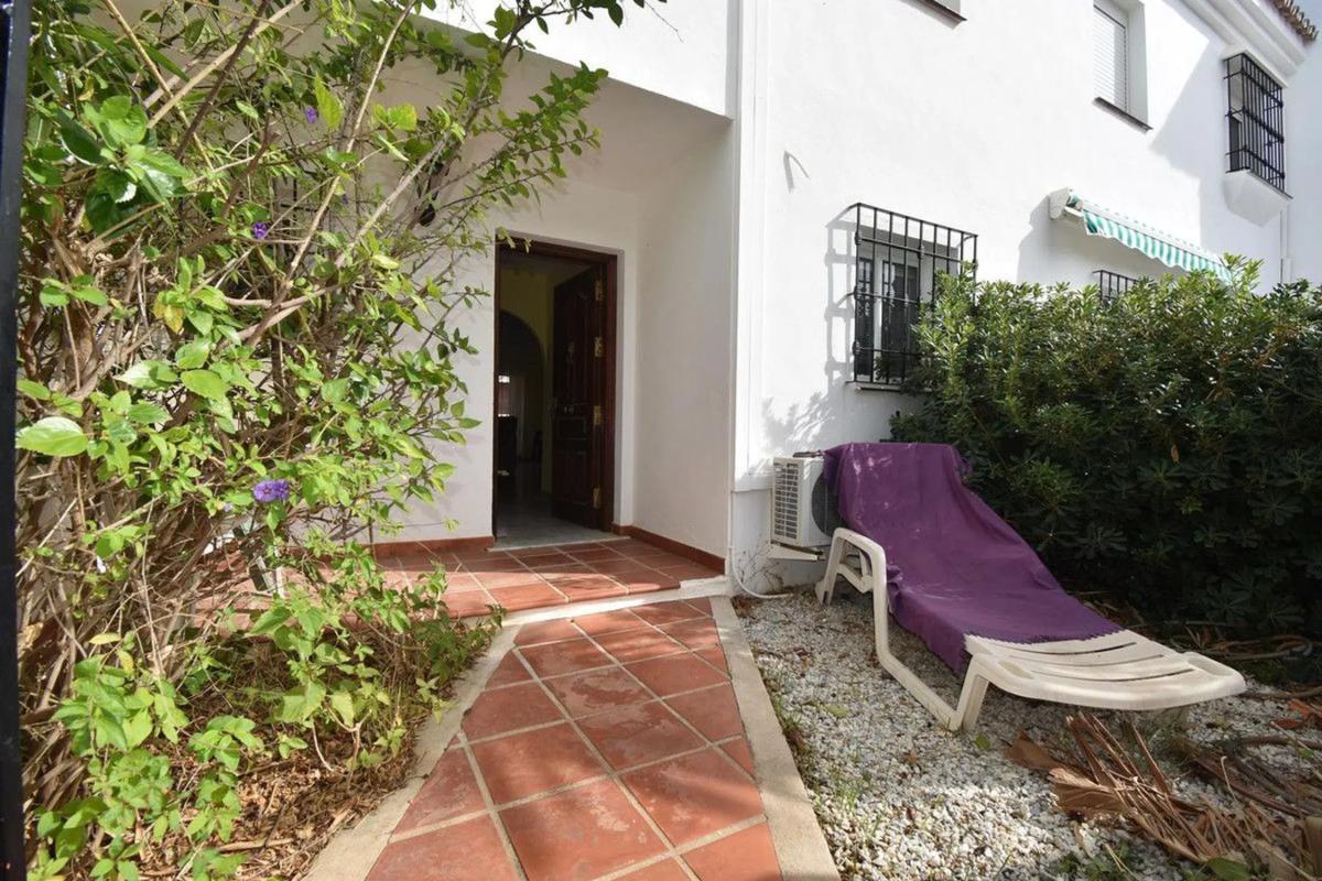 Venta de chalet adosado en  Torreblanca del Sol , Fuengirola photo 4