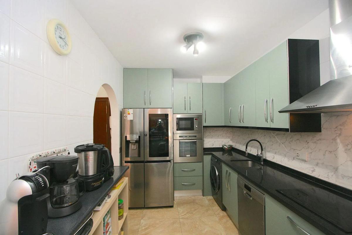Venta de piso en Avenida Margaret Pitarch, Fuengirola
 photo 3