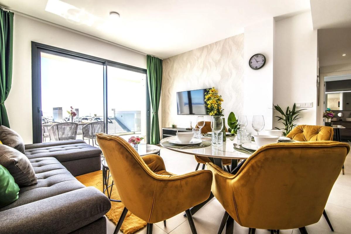 Venta de piso en Avenida Fuengirola, 7, Fuengirola
photo 1