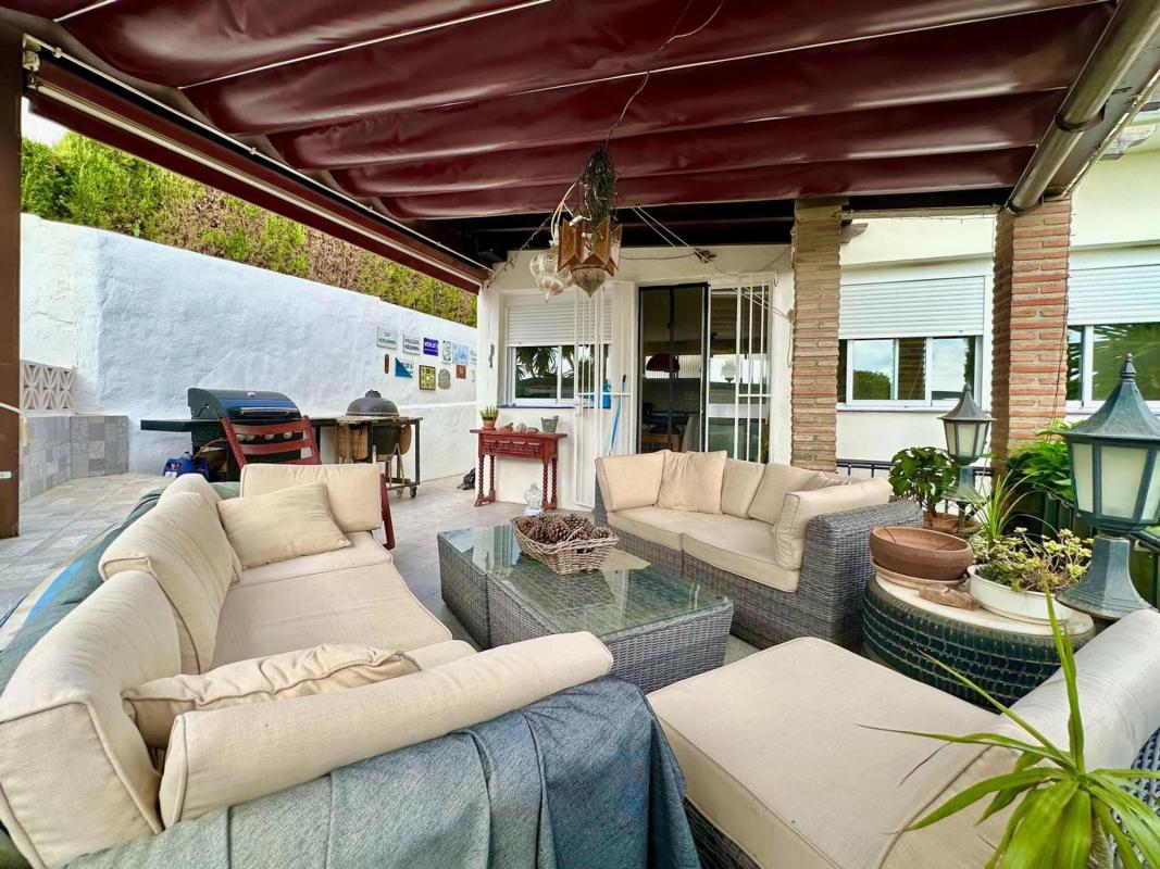 Venta de chalet independiente en Calle los Helechos, Fuengirola
 photo 4