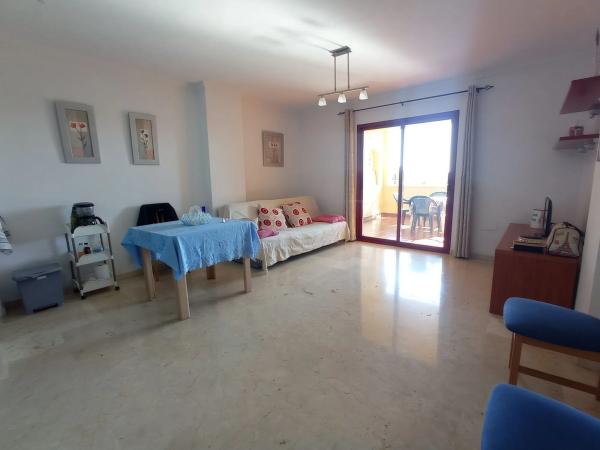 Venta de piso en Calle Narciso, Fuengirola
thumbnail 1