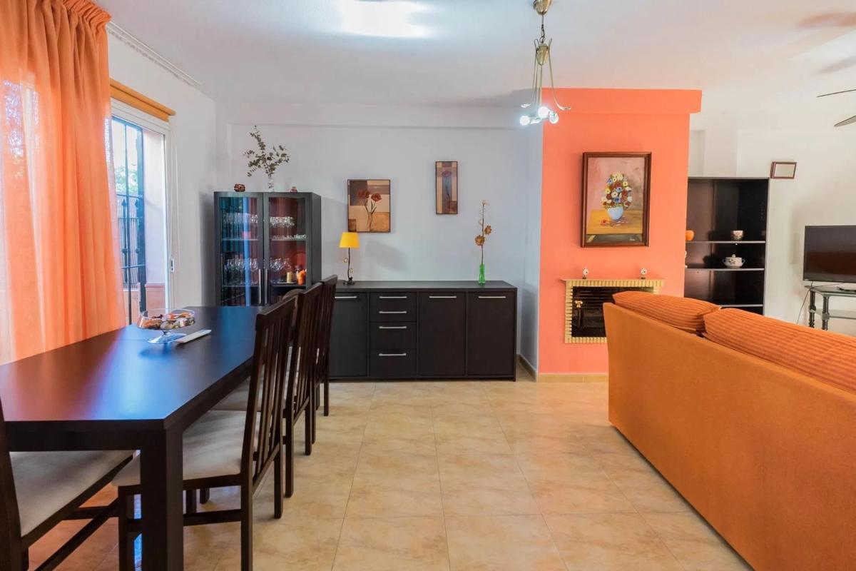 Venta de chalet adosado en Los Boliches , Fuengirola photo 2