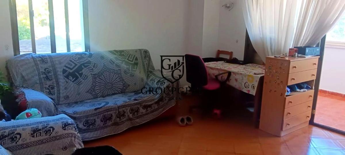 Venta de piso en Calle Orquídea, Fuengirola
photo 3
