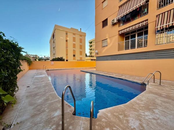 Venta de piso en Calle Rodrigo de Triana, Fuengirola
 photo 2