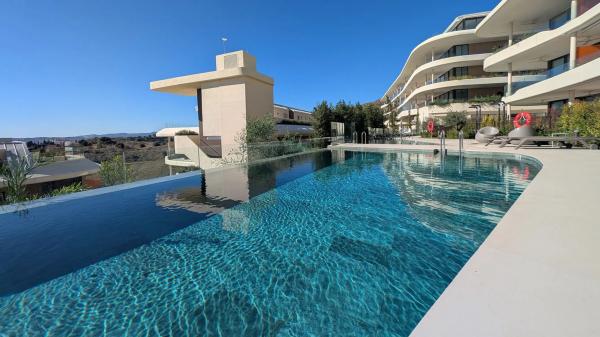 Venta de piso en Avenida Fuengirola, Fuengirola
 photo 4