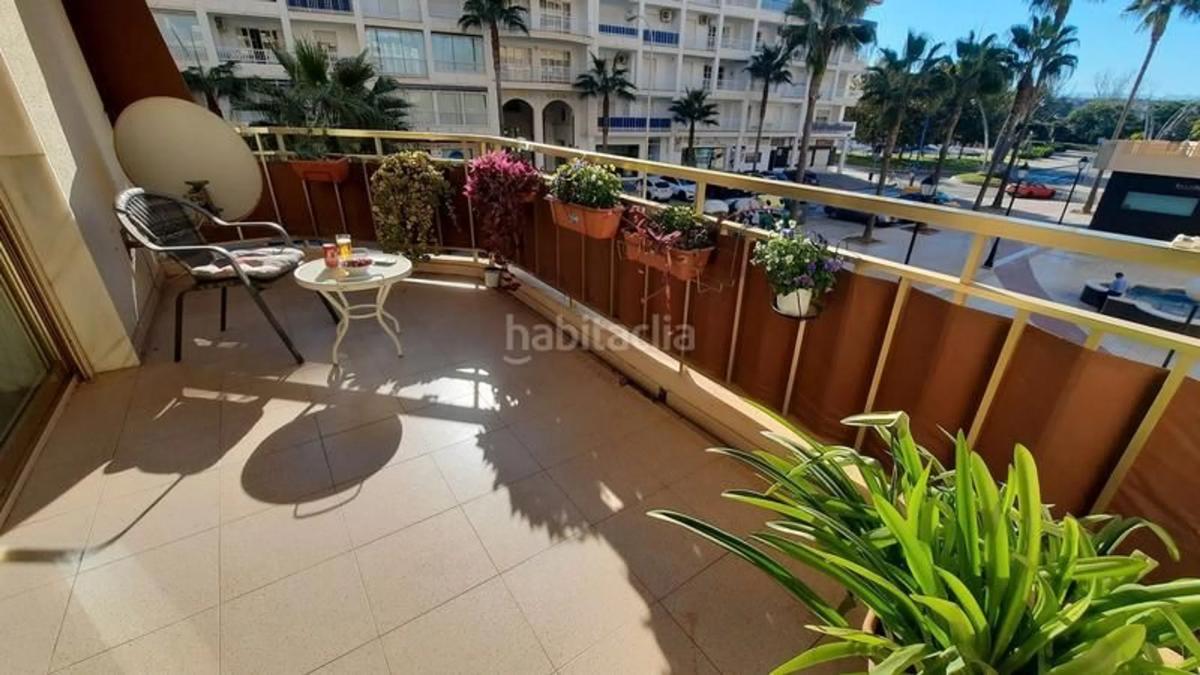 Sale of apartment in Calle Churruca, Fuengirola
photo 2