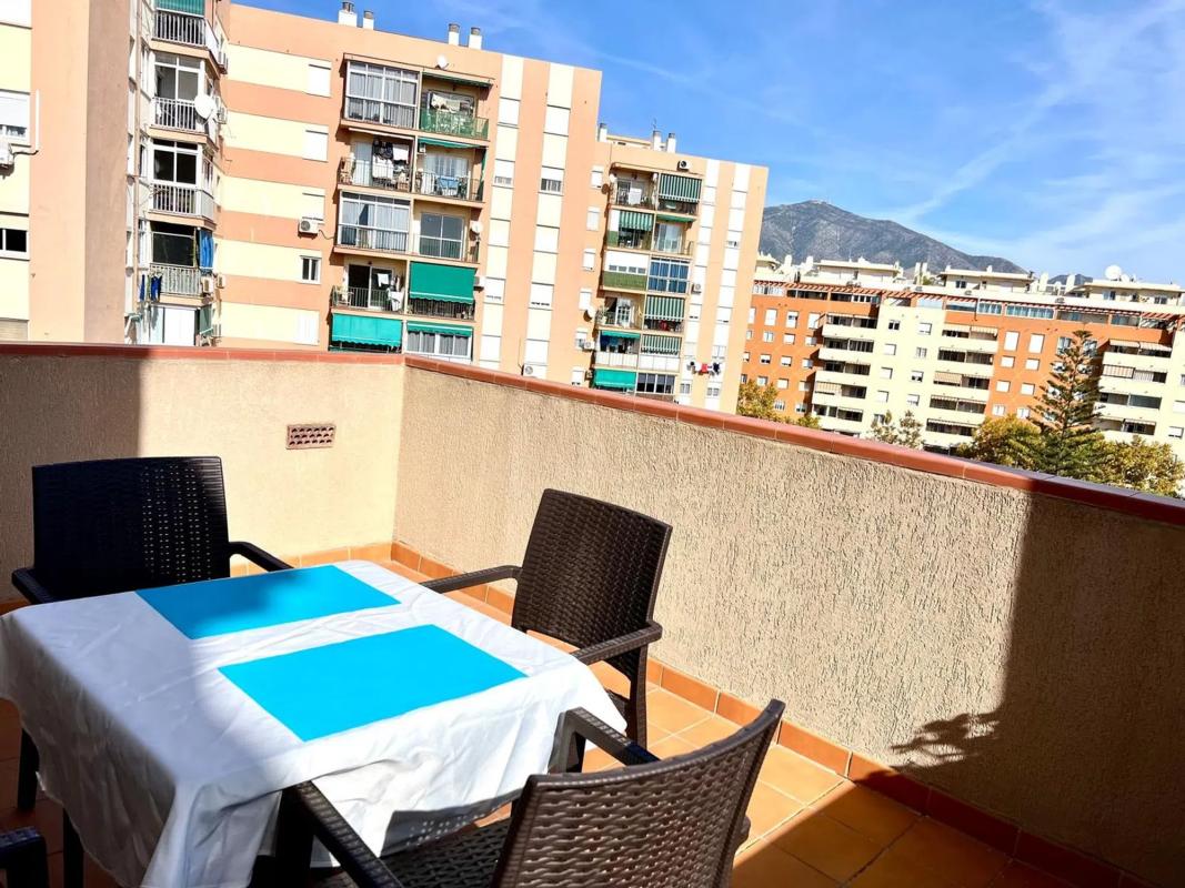 Venta de piso en CL BLANCA PALOMA, 3, Fuengirola
photo 1