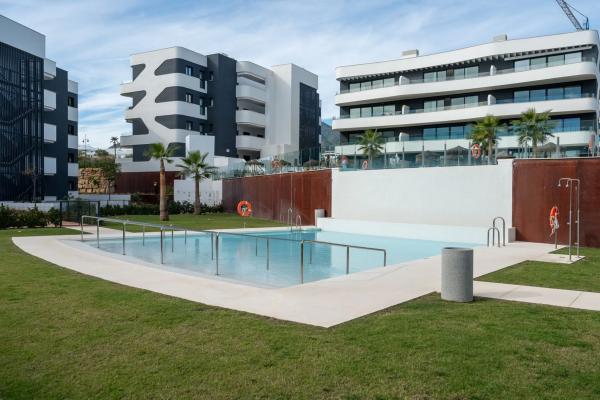 Venta de piso en Calle Alicia, Fuengirola
thumbnail 1